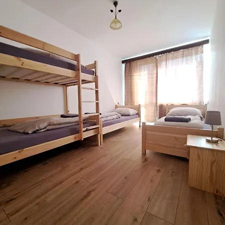 Hostel Dom Horskej Sluzby *